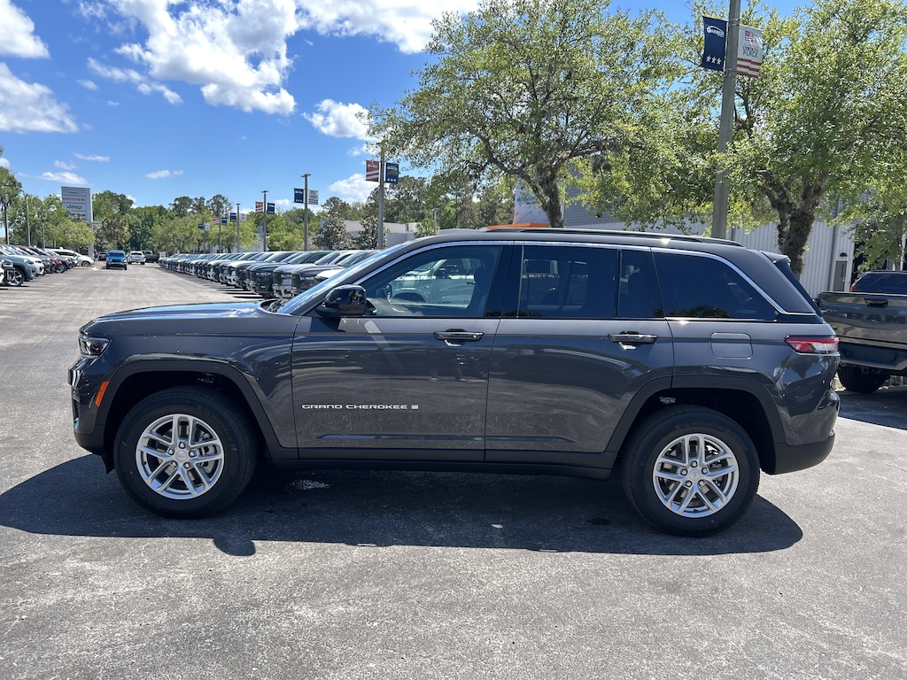 New 2026 Jeep Grand Cherokee LAREDO X 4X2 Sport Utility