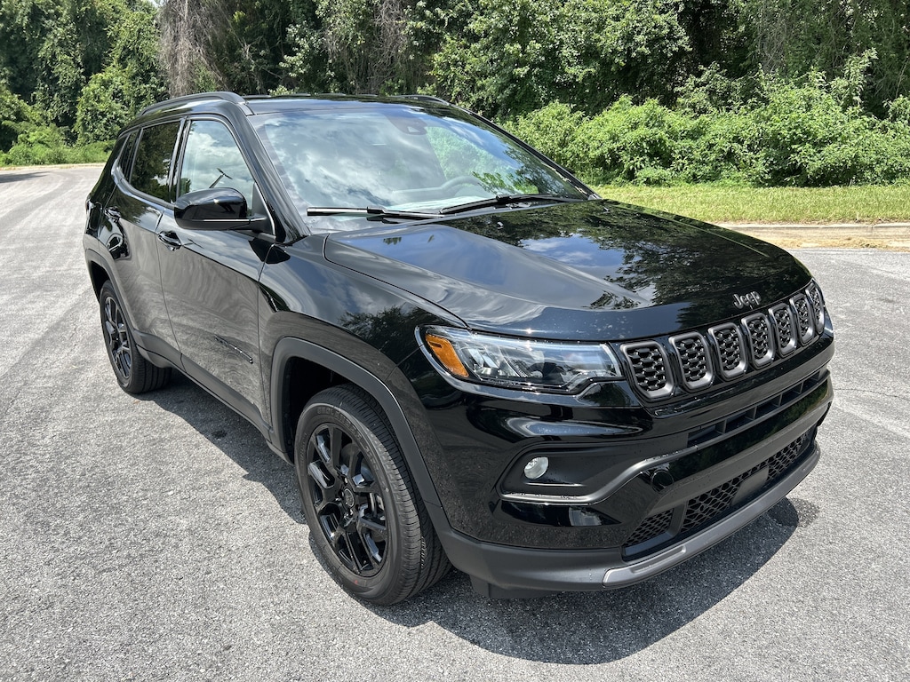 New 2026 Jeep Compass LATITUDE ALTITUDE 4X4 Sport Utility