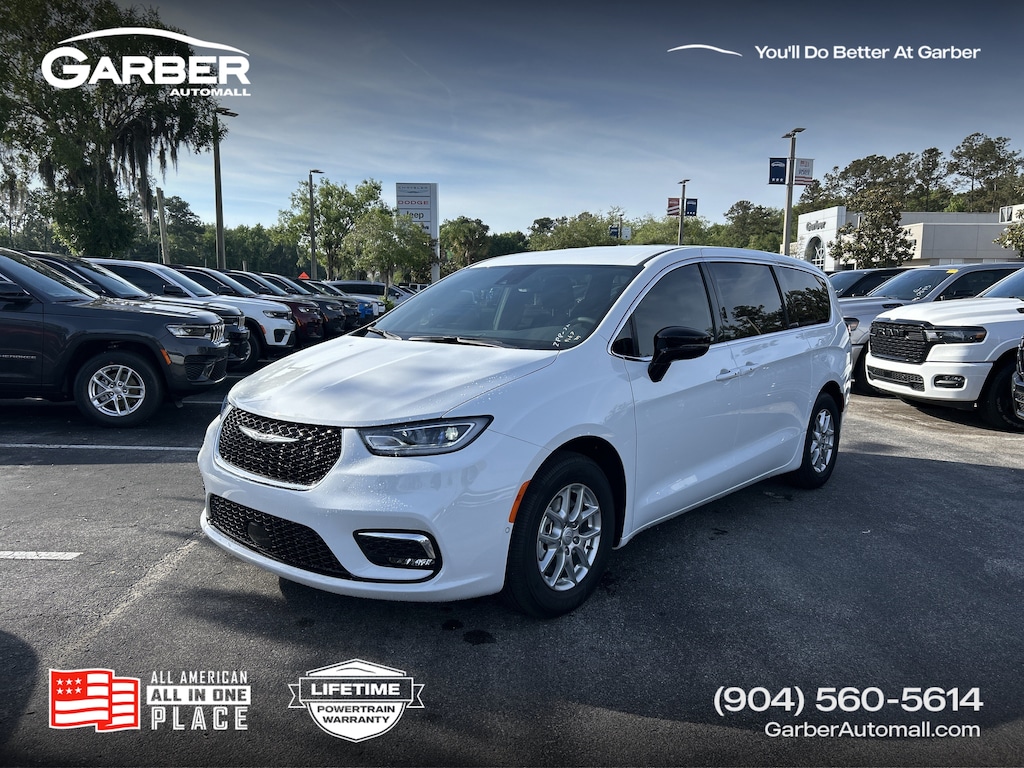 New 2026 Chrysler Pacifica SELECT Passenger Van