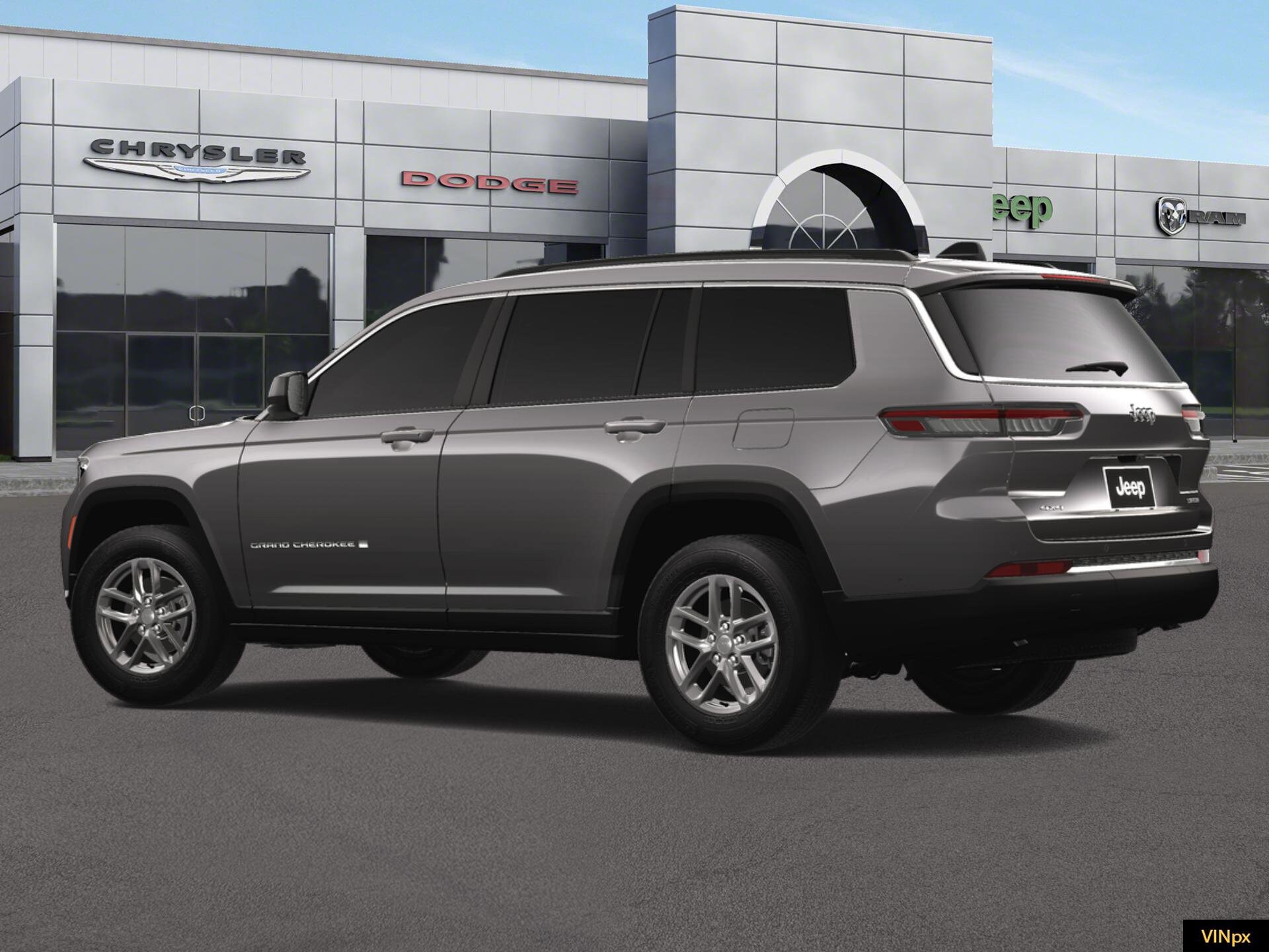 2025 Jeep Grand Cherokee Laredo photo 4