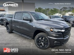 2026 Ram 1500 EXPRESS CREW CAB 4X4 5'7 BOX Pickup
