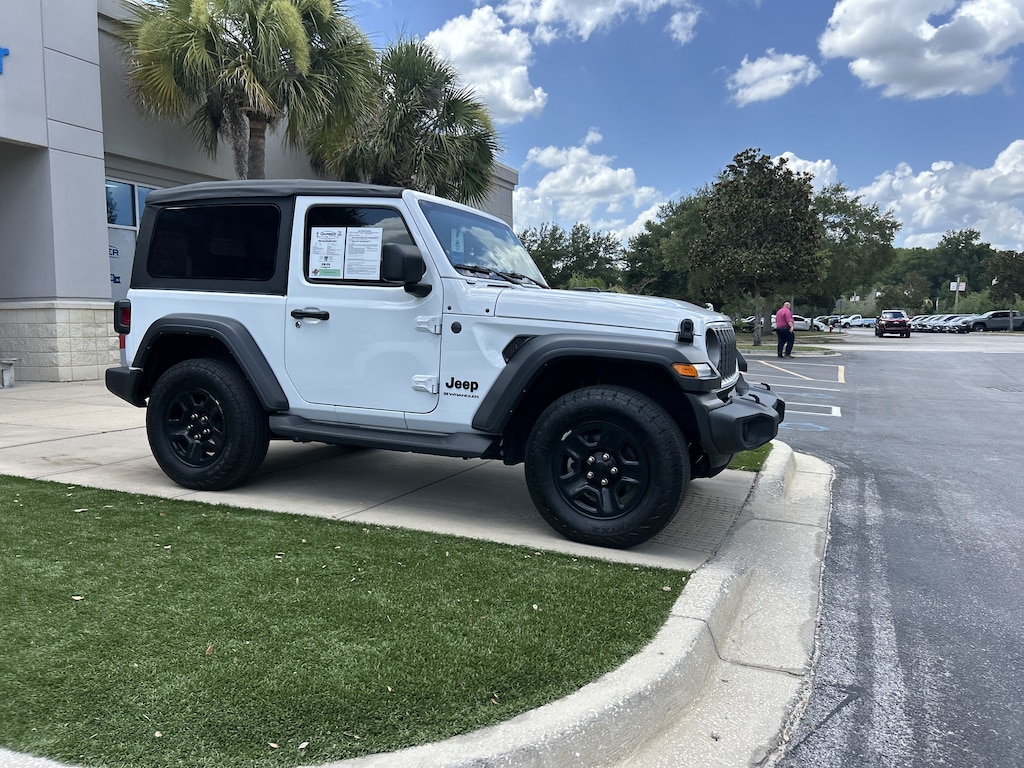 Used 2025 Jeep Wrangler Sport SUV