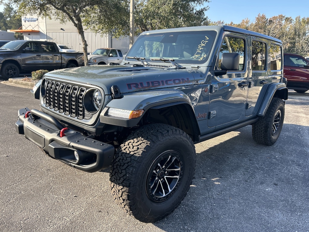 New 2026 Jeep Wrangler 4-DOOR RUBICON X Sport Utility