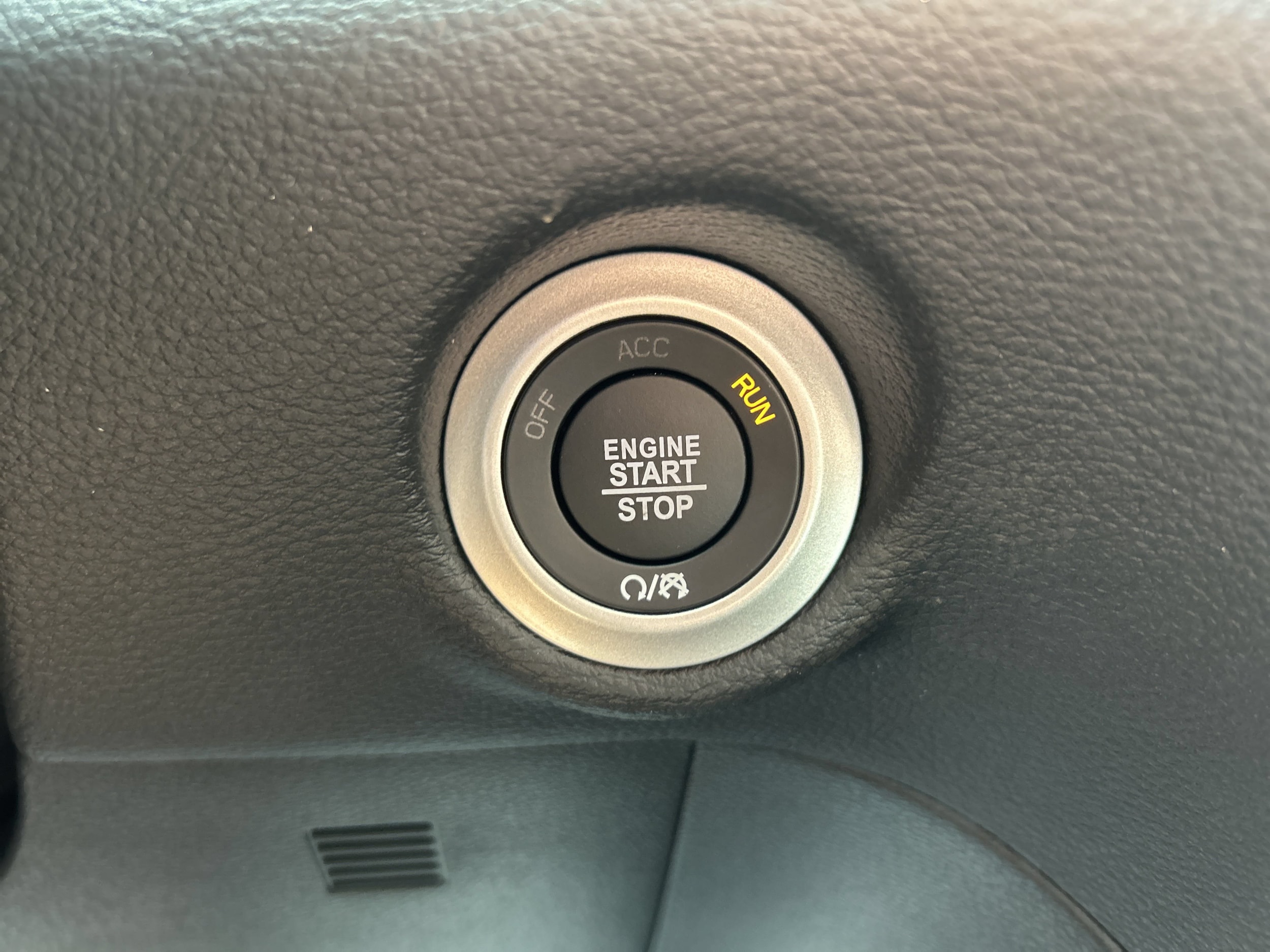 2026 Chrysler Pacifica Pinnacle - Photo 29