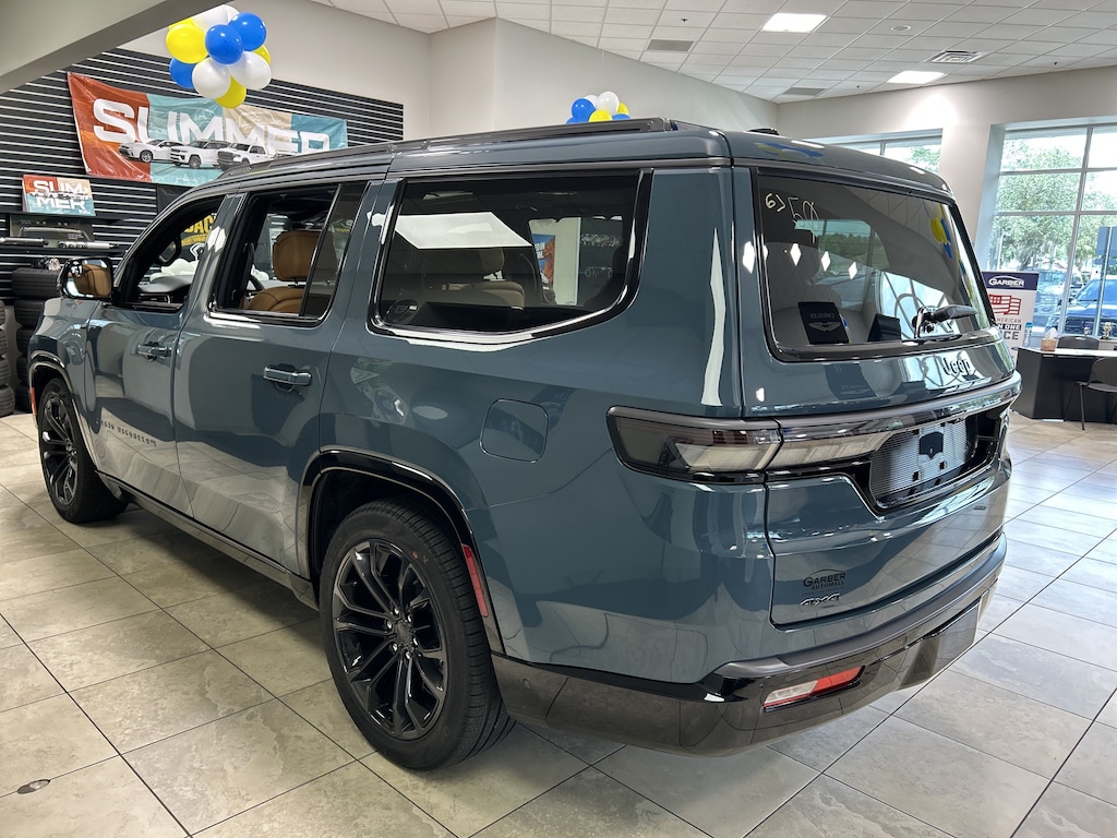 New 2026 Jeep Grand Wagoneer SUMMIT RESERVE 4X4 Sport Utility