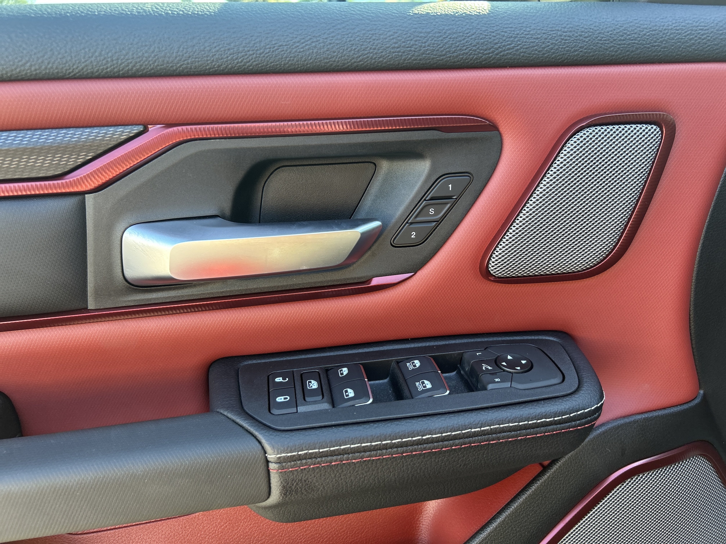 2026 RAM 1500 Rebel - Photo 11