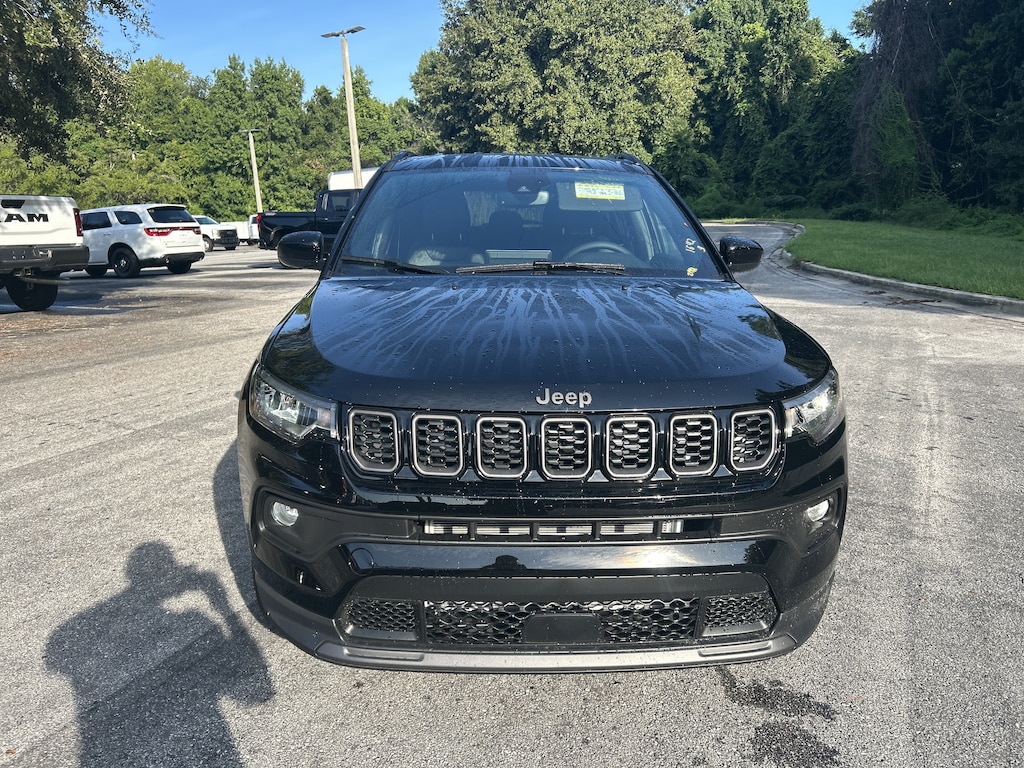 New 2026 Jeep Compass LATITUDE ALTITUDE 4X4 Sport Utility