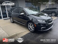 2026 Chrysler Pacifica PINNACLE Passenger Van
