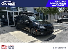 2025 Chrysler Pacifica SELECT Passenger Van