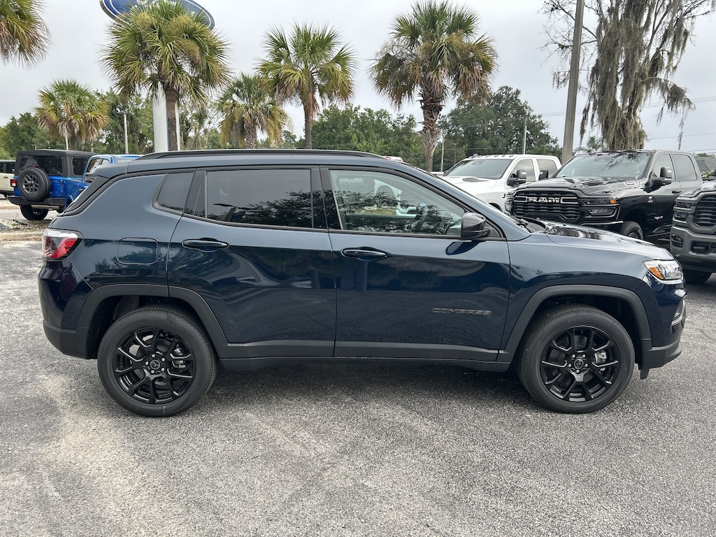 New 2026 Jeep Compass LATITUDE ALTITUDE 4X4 Sport Utility