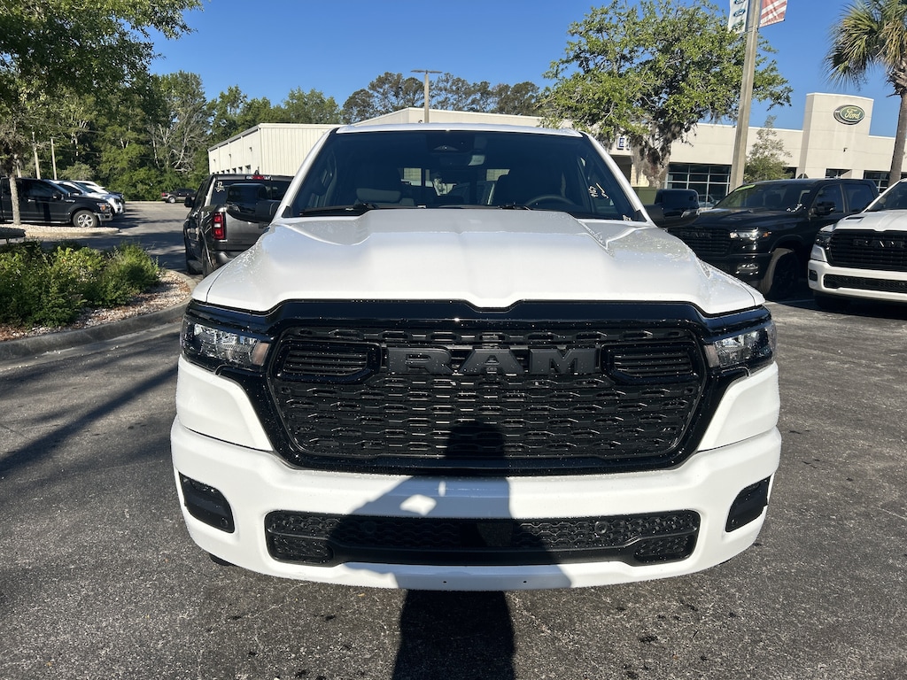 New 2026 Ram 1500 BIG HORN CREW CAB 4X4 5'7 BOX Pickup