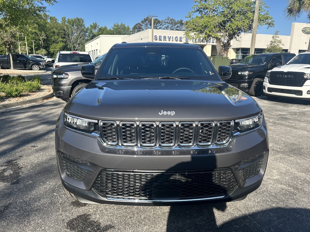 New 2026 Jeep Grand Cherokee LAREDO X 4X2 Sport Utility