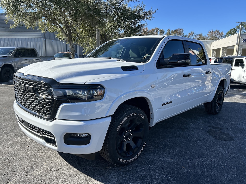 New 2026 Ram 1500 BIG HORN CREW CAB 4X4 5'7 BOX Pickup
