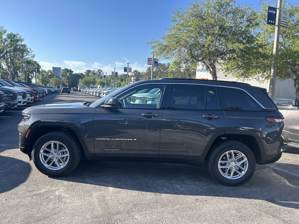 New 2026 Jeep Grand Cherokee LAREDO X 4X2 Sport Utility