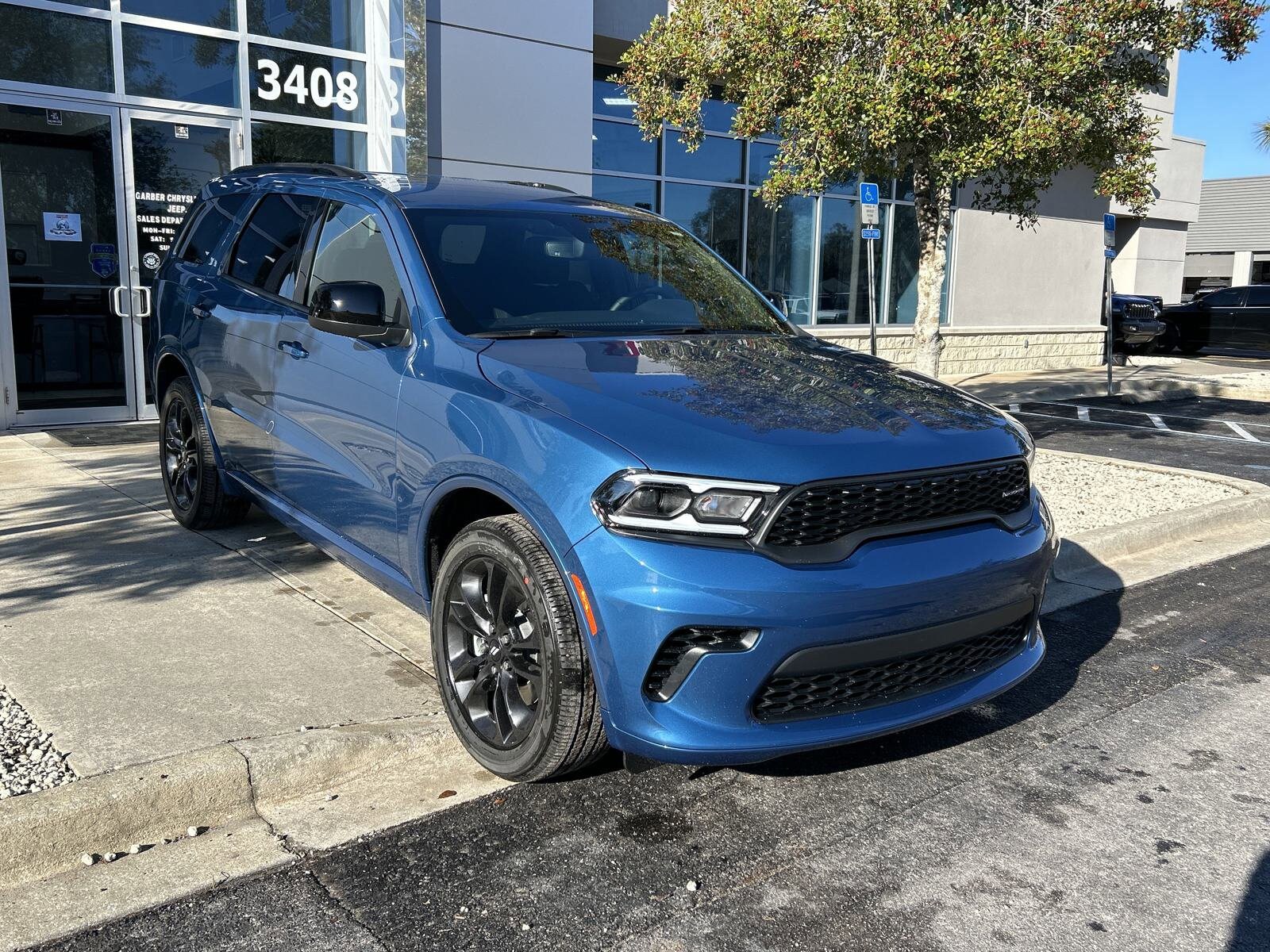 2025 Dodge Durango GT photo 2