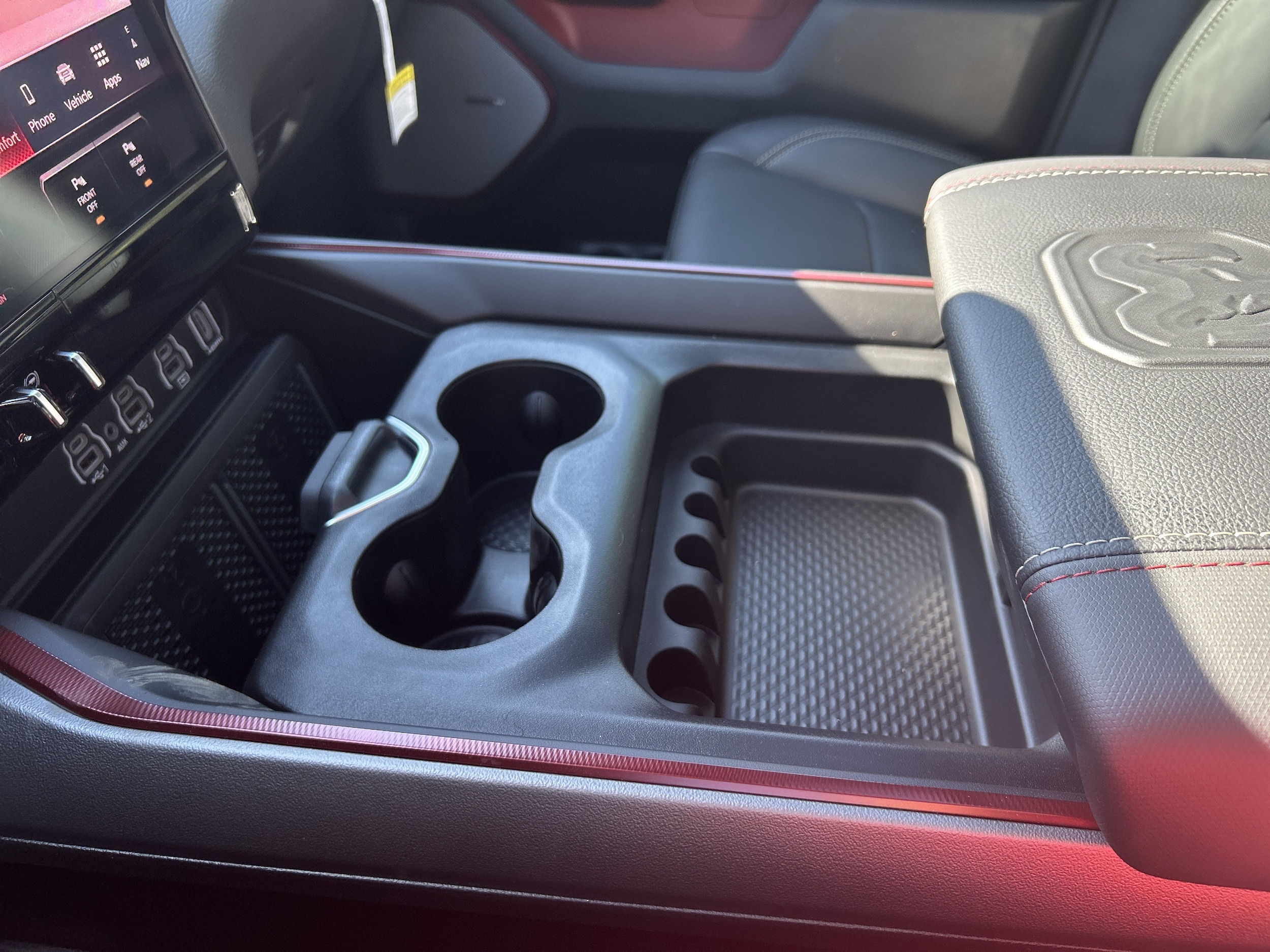 2026 RAM 1500 Rebel - Photo 23