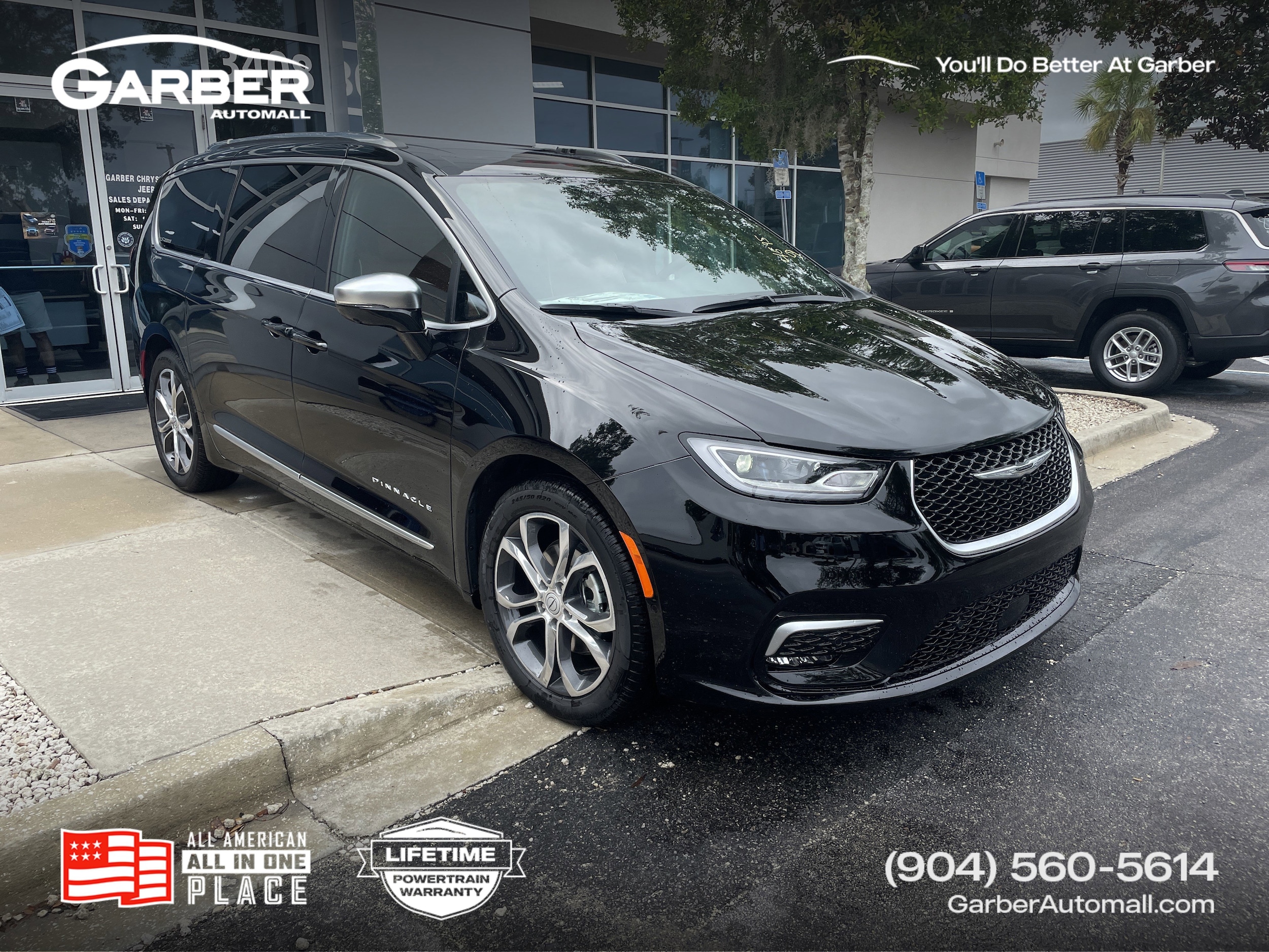 2026 Chrysler Pacifica Pinnacle's photo