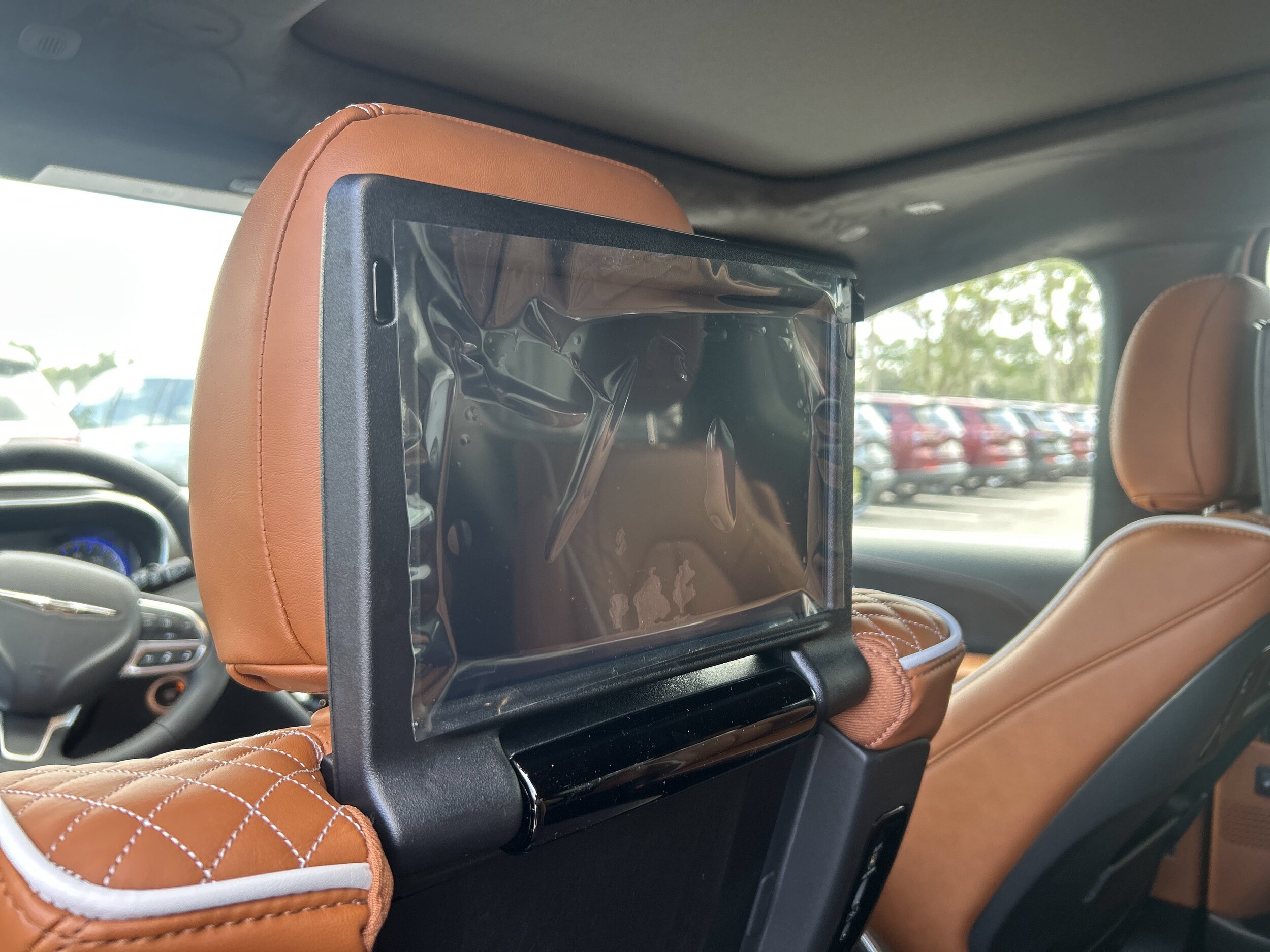 2026 Chrysler Pacifica Pinnacle - Photo 44