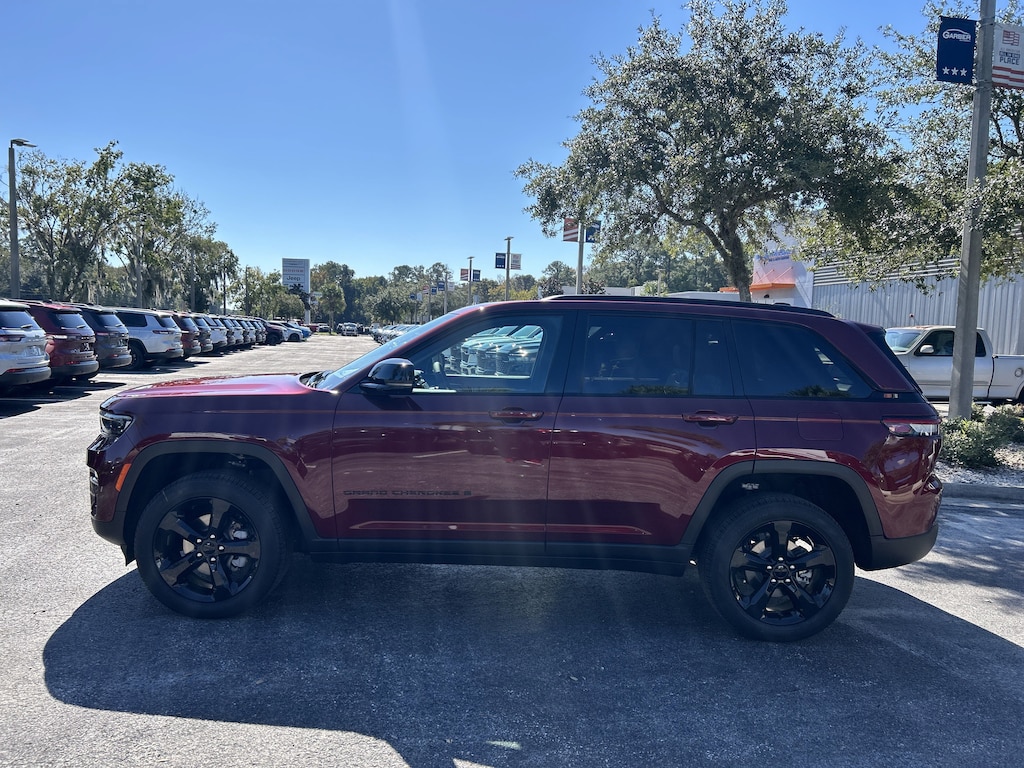 New 2025 Jeep Grand Cherokee LIMITED 4X2 Sport Utility
