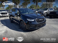 2026 Chrysler Pacifica SELECT Passenger Van