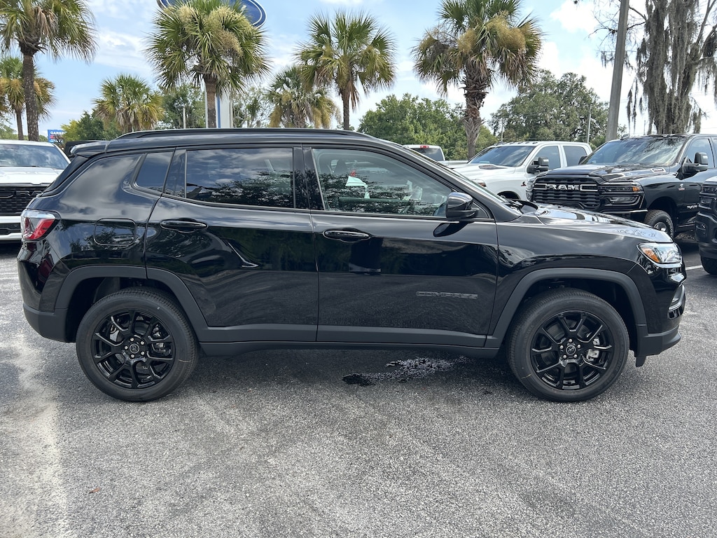 New 2026 Jeep Compass LATITUDE ALTITUDE 4X4 Sport Utility