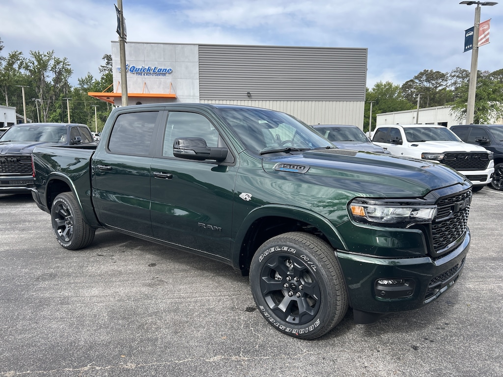 New 2026 Ram 1500 BIG HORN CREW CAB 4X4 5'7 BOX Pickup