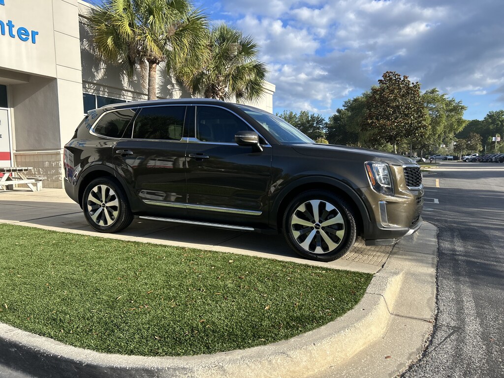 Used 2022 Kia Telluride EX SUV