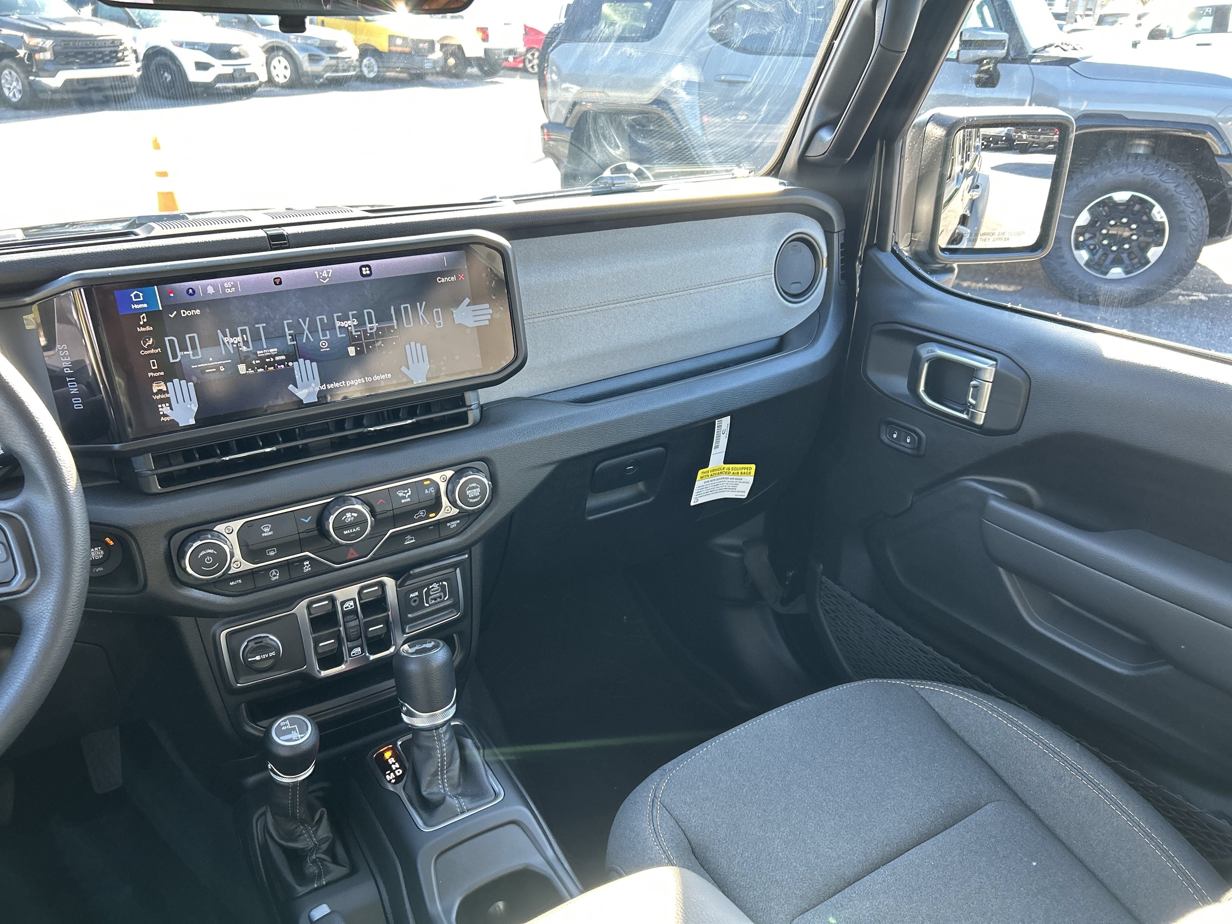 2026 Jeep Wrangler 4-Door Sport - Photo 32