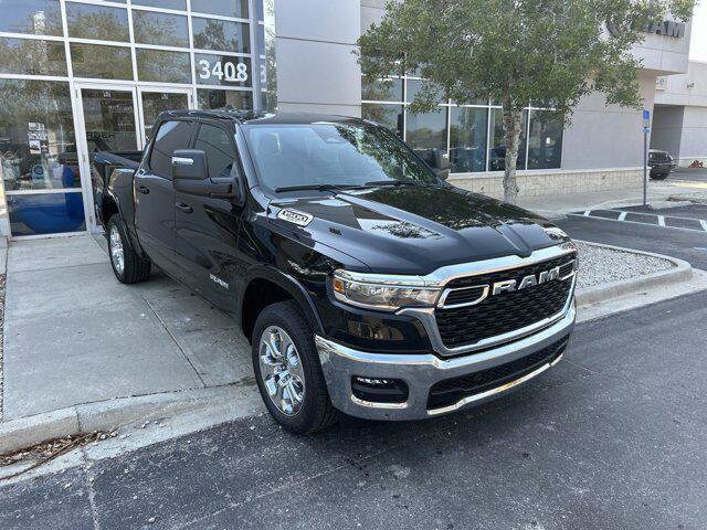 2025 Ram 1500 Big Horn photo 3