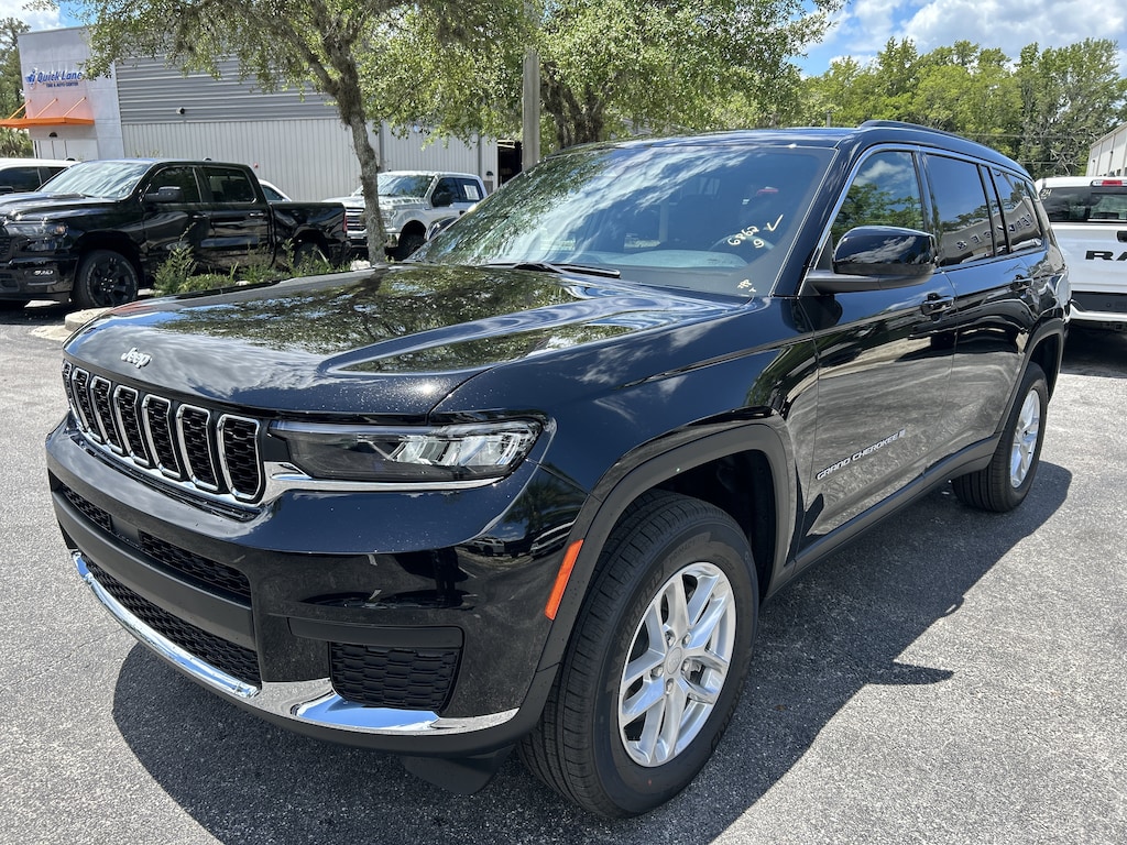 New 2026 Jeep Grand Cherokee L LAREDO X 4X2 Sport Utility