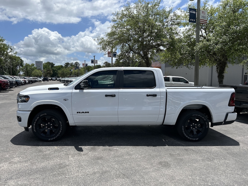 New 2026 Ram 1500 BIG HORN CREW CAB 4X4 5'7 BOX Pickup
