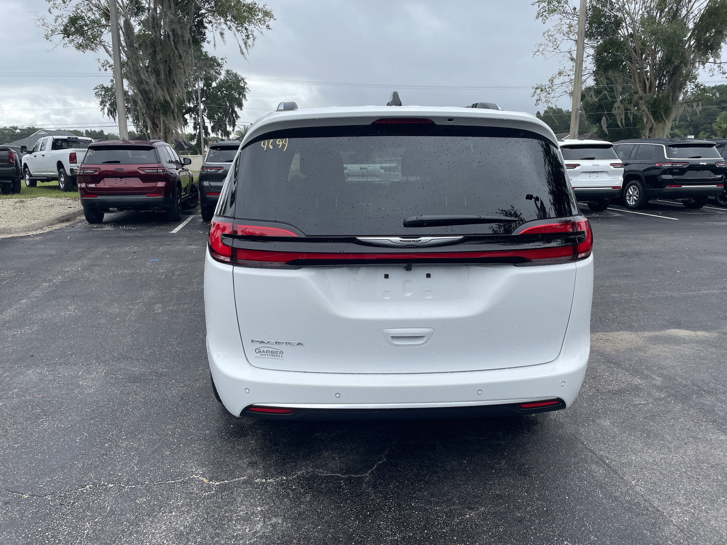 2026 Chrysler Pacifica Pinnacle - Photo 6