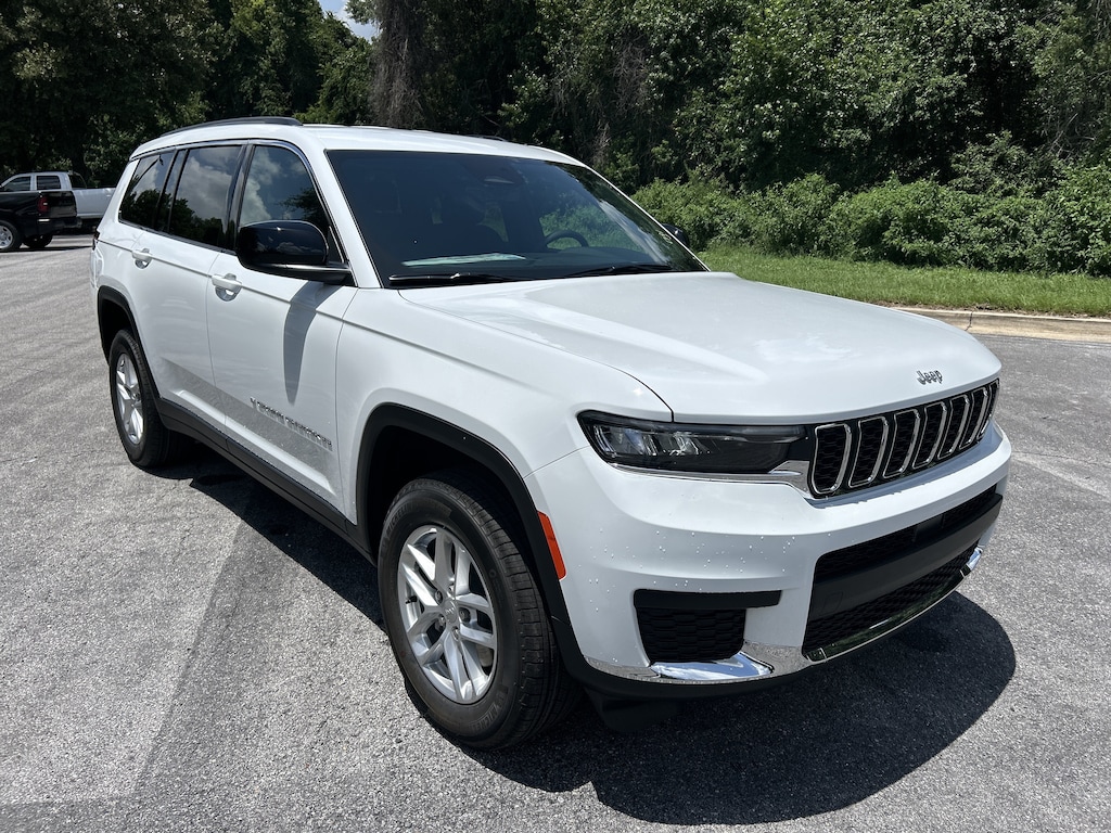 New 2026 Jeep Grand Cherokee L LAREDO 4X2 Sport Utility