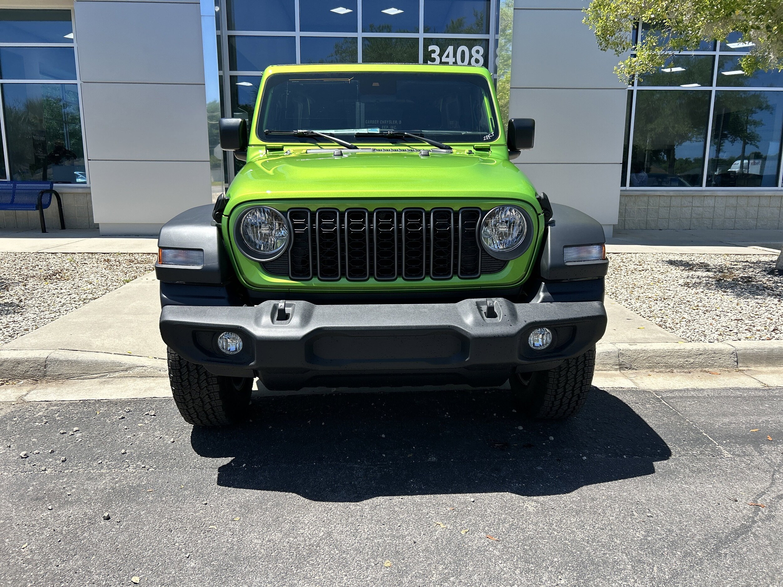 2025 Jeep Wrangler Sport S photo 3