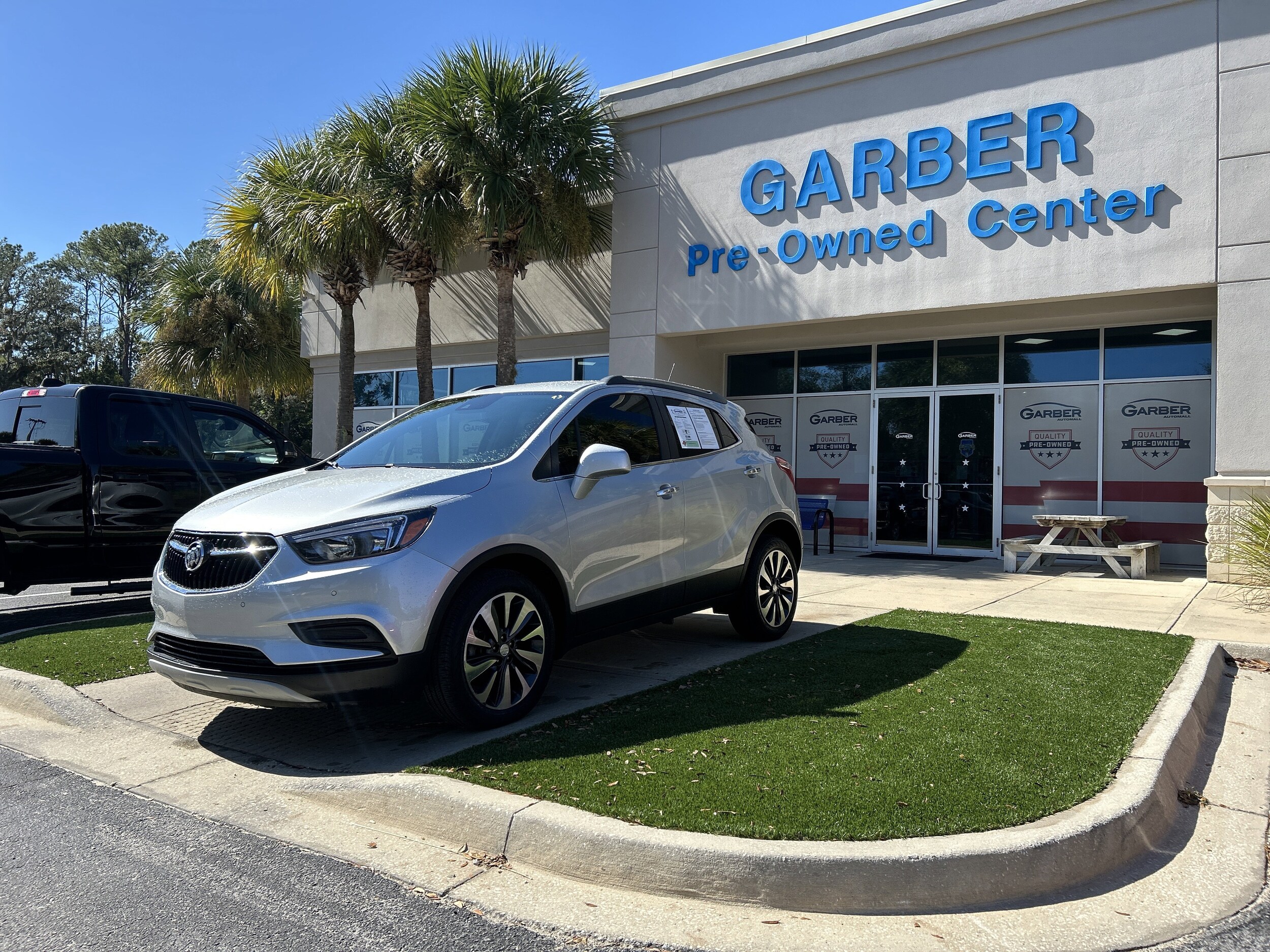 2021 Buick Encore Preferred photo 3
