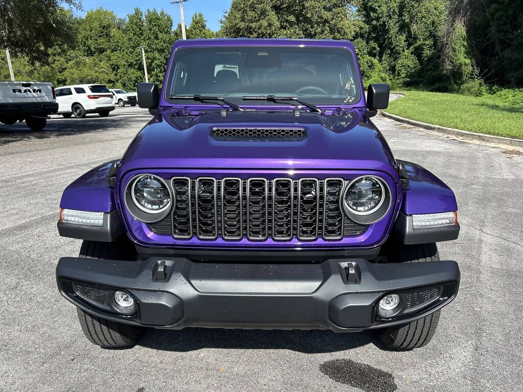 New 2026 Jeep Gladiator SPORT S 4X4 Pickup
