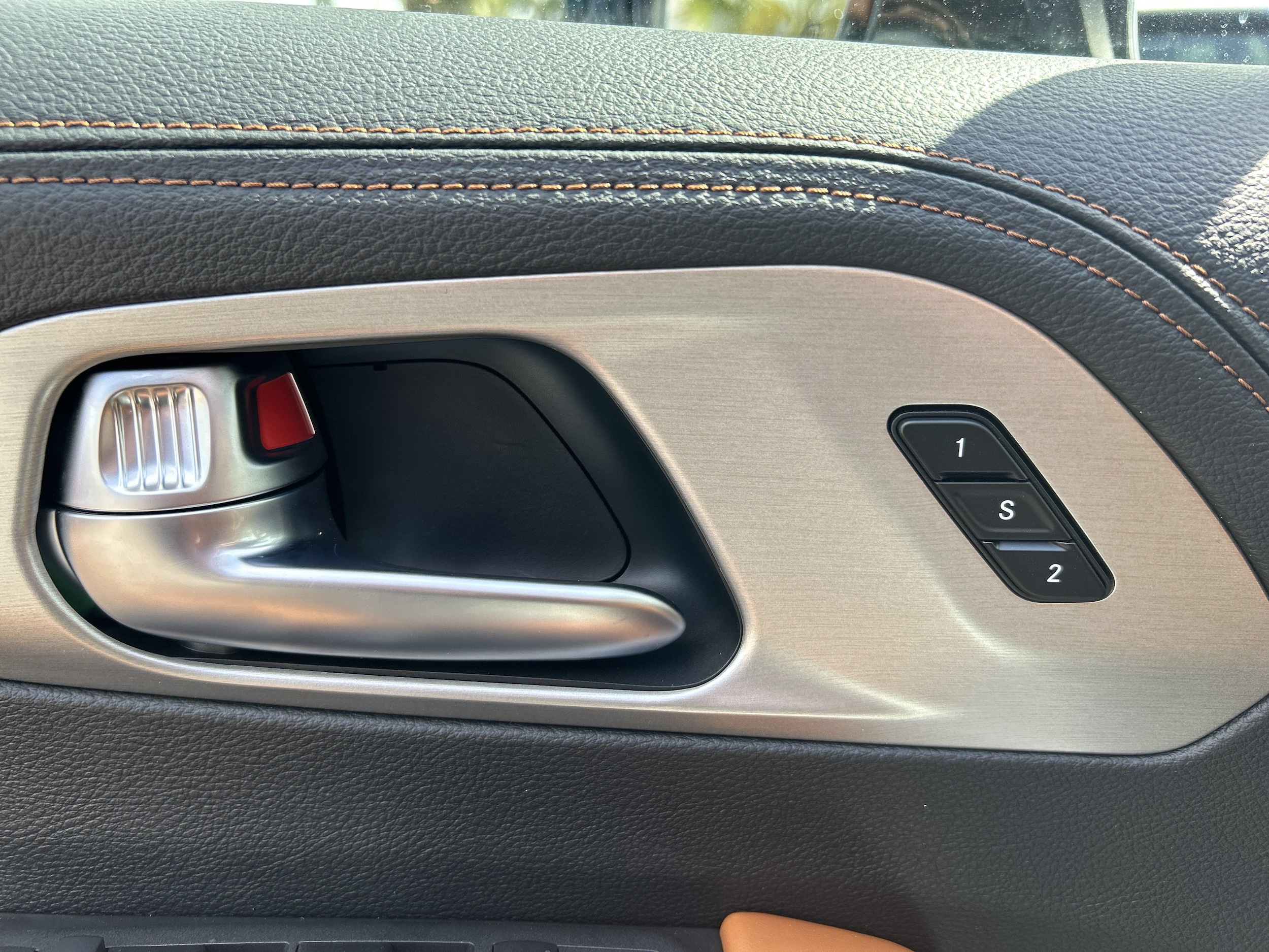 2026 Chrysler Pacifica Pinnacle - Photo 15