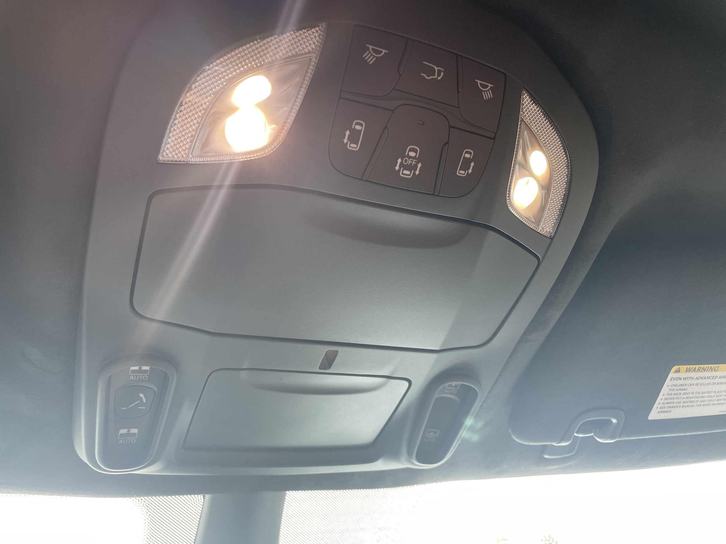 2026 Chrysler Pacifica Pinnacle - Photo 32