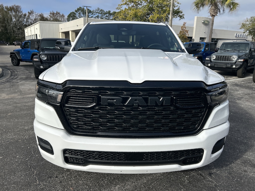 New 2026 Ram 1500 BIG HORN CREW CAB 4X4 5'7 BOX Pickup