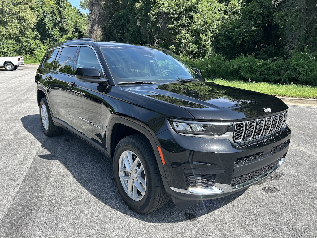 New 2026 Jeep Grand Cherokee L LAREDO 4X2 Sport Utility