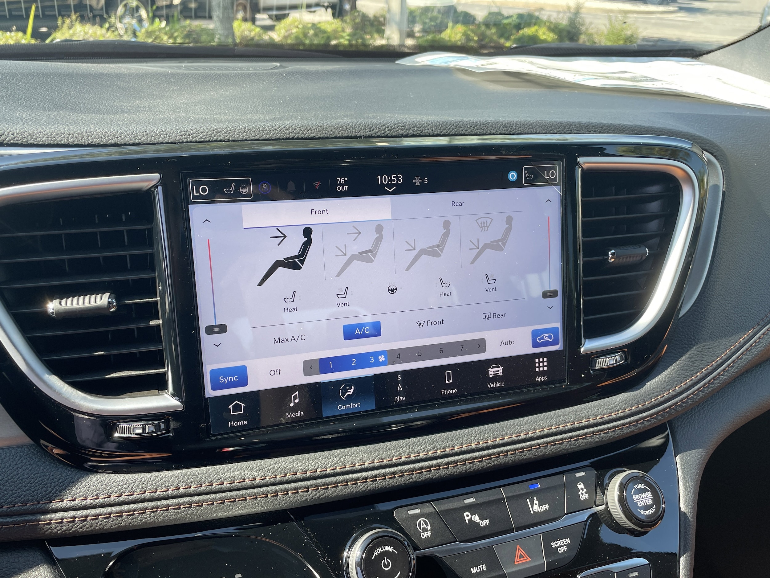 2026 Chrysler Pacifica Pinnacle - Photo 24