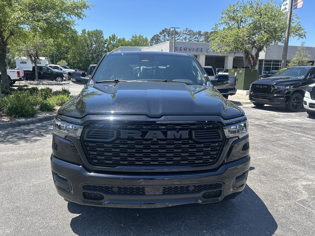New 2026 Ram 1500 BIG HORN CREW CAB 4X4 5'7 BOX Pickup