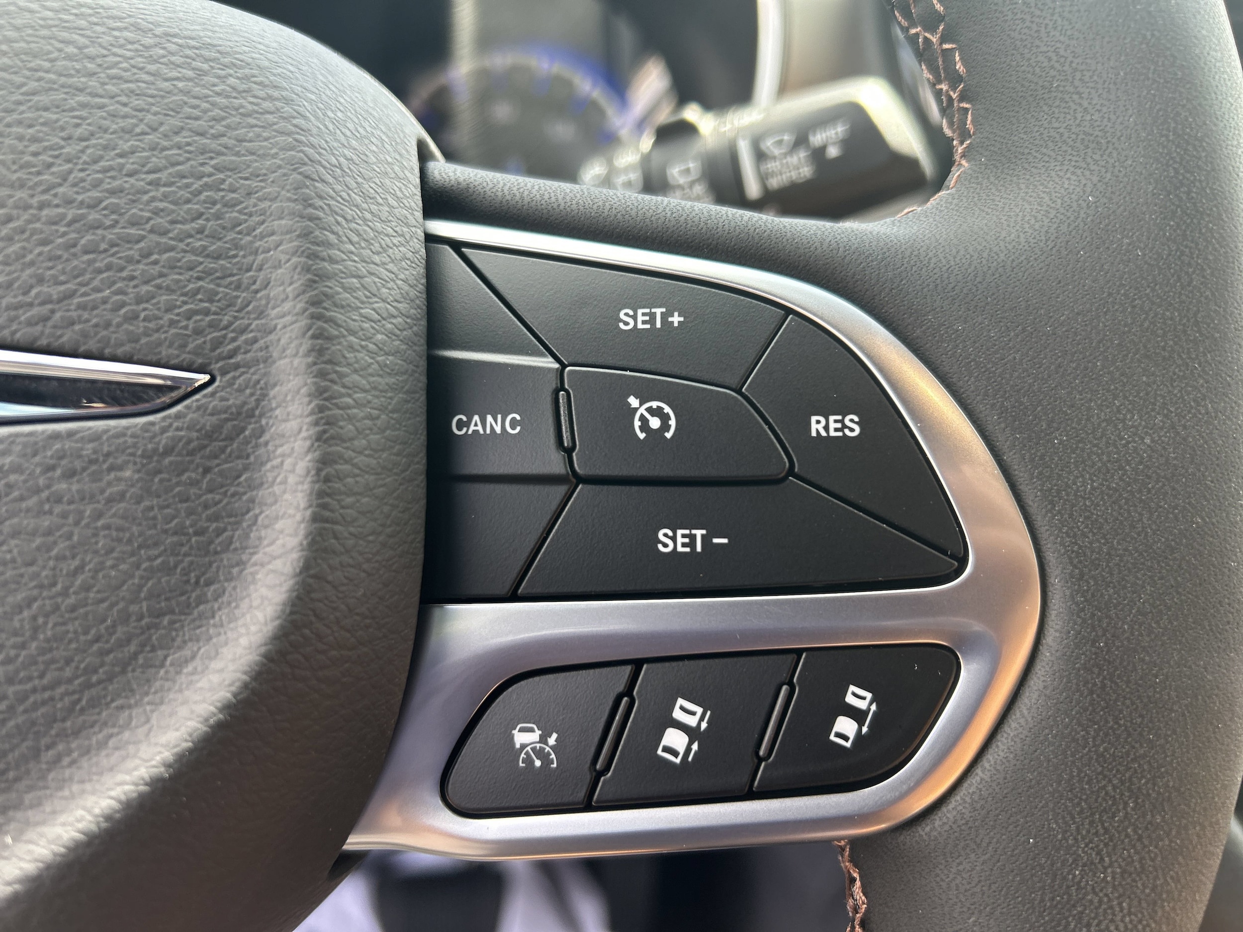 2026 Chrysler Pacifica Pinnacle - Photo 23