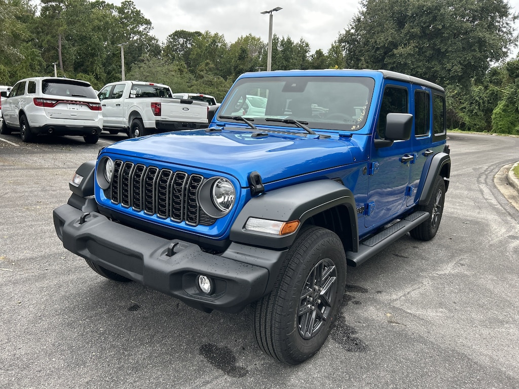 New 2025 Jeep Wrangler 4-DOOR SPORT S Sport Utility