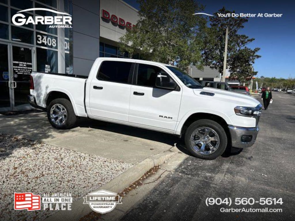 New 2025 Ram 1500 BIG HORN CREW CAB 4X4 5'7 BOX Pickup