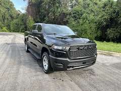 2025 Ram 1500 TRADESMAN CREW CAB 4X4 5'7 BOX Pickup
