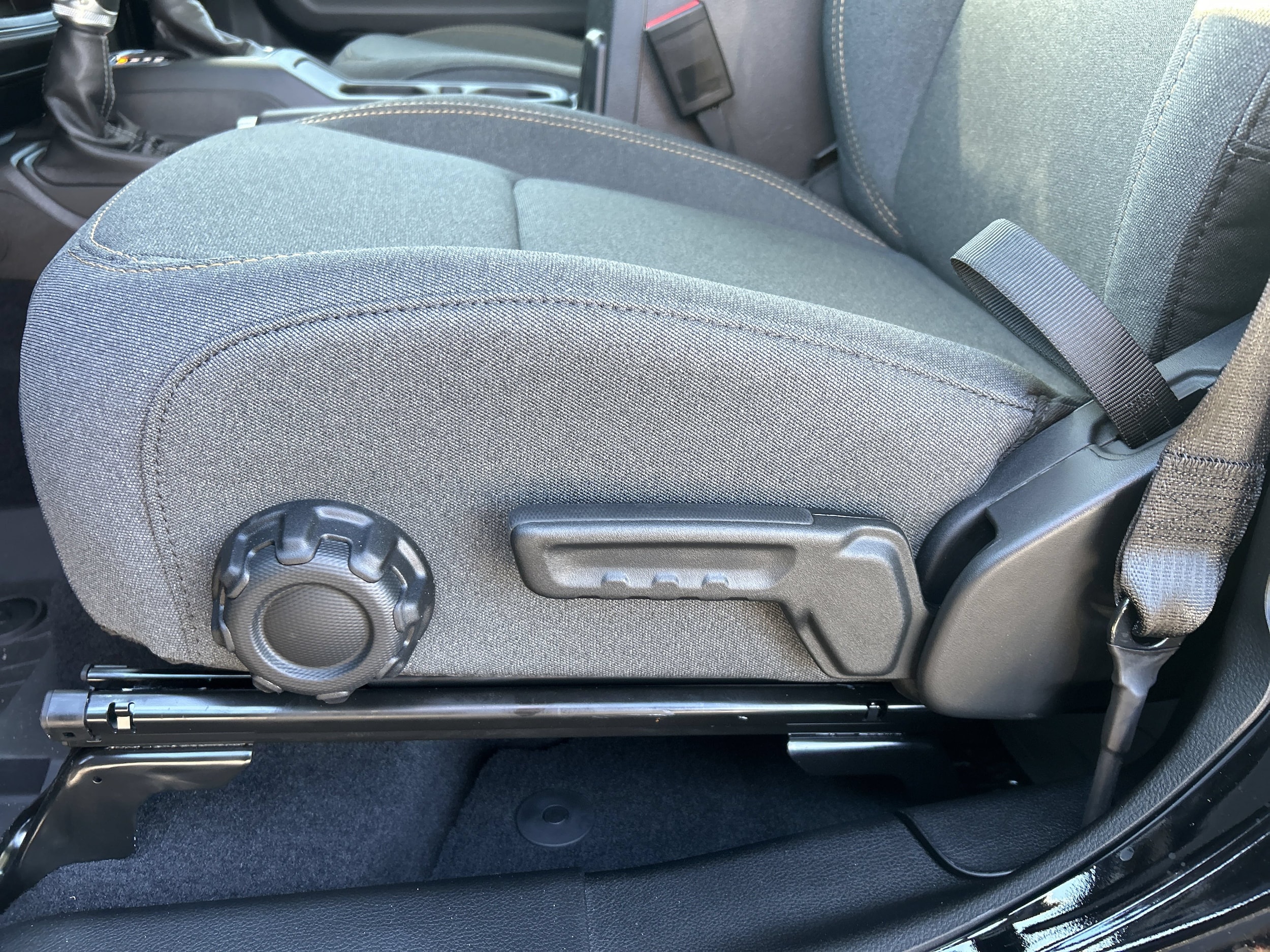 2026 Jeep Wrangler 4-Door Sport - Photo 13