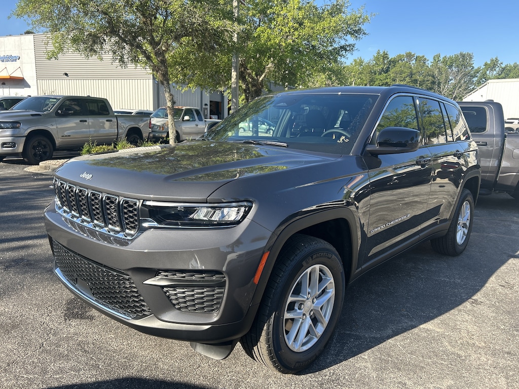 New 2026 Jeep Grand Cherokee LAREDO X 4X2 Sport Utility