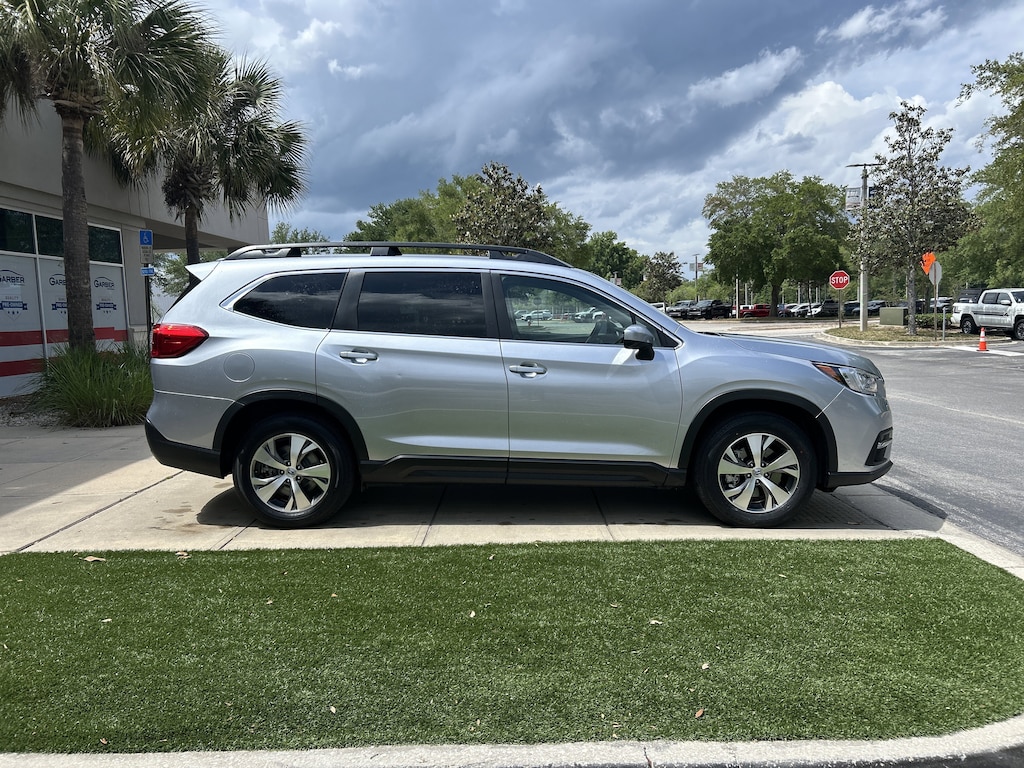 Used 2022 Subaru Ascent Premium SUV