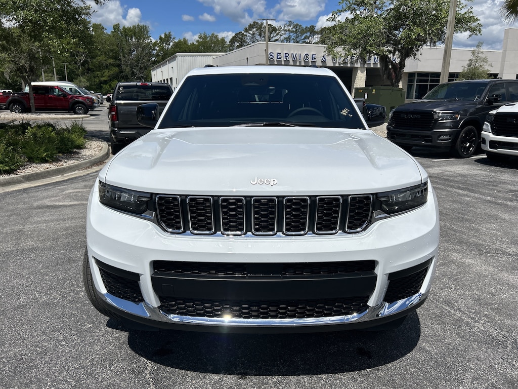 New 2026 Jeep Grand Cherokee L LAREDO X 4X2 Sport Utility
